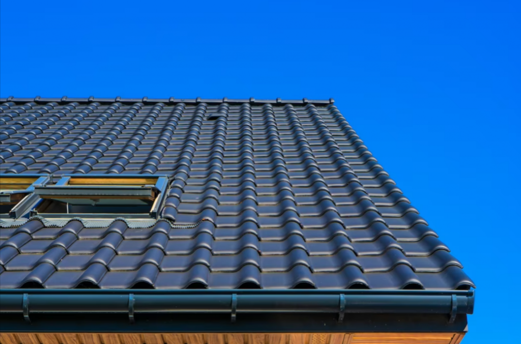 Enhance Your Expert Roofing And Storefront Cleaning Services
